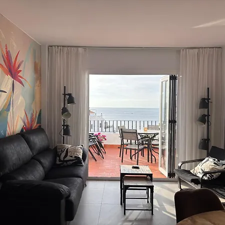 Paradise Sea View Διαμέρισμα *